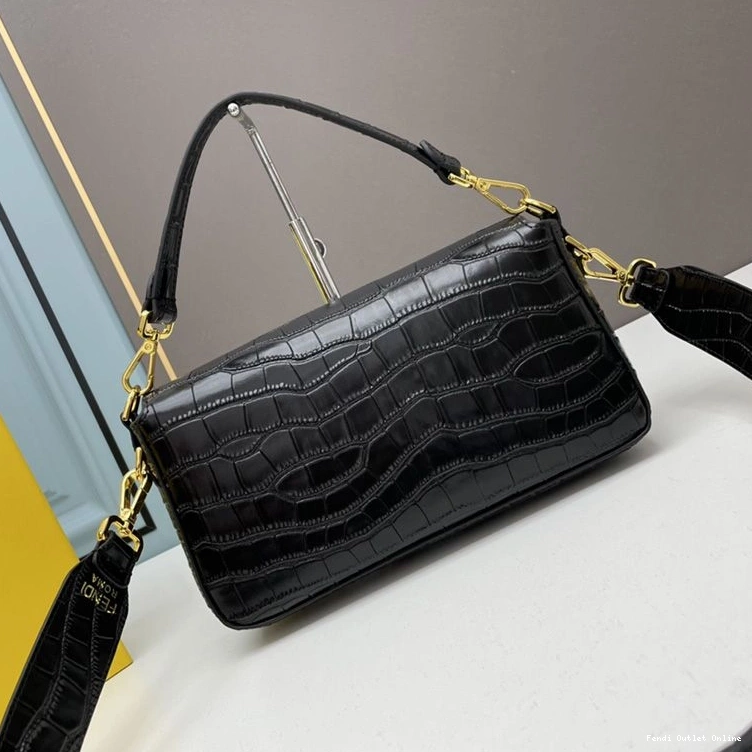 Affordable Crocodile Leather Black In Medium Baguette Fendi Bag 0724